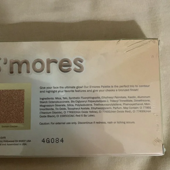 Glamlite S’mores highlighter palette - Picture 3 of 3